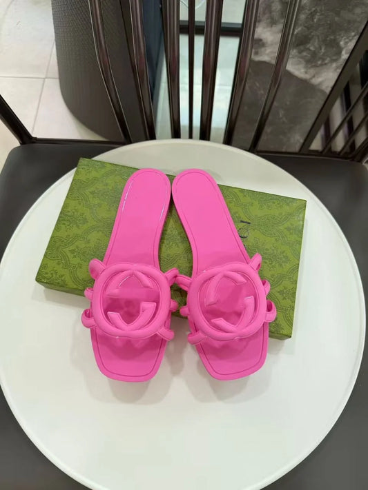 Women flat slippers