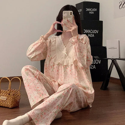 Women`s Lace Flower 2 Piece Pajamas Set V-neck Ruffled Nightwear Clothes