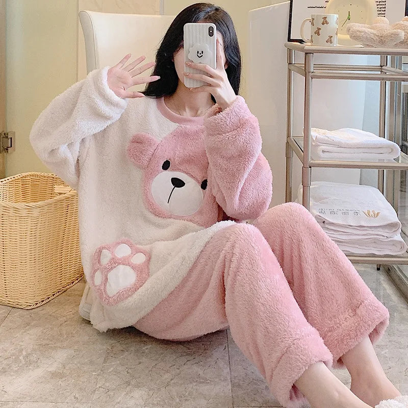 Flannel Women's Pajamas Set