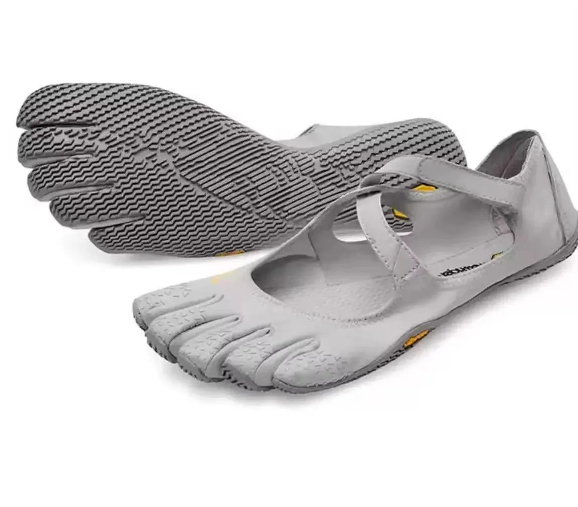 Breathable and quick-drying five-toed V-Soul sneakers are perfect for yoga, walking, and outdoor .