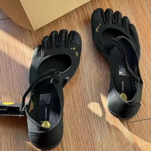 Breathable and quick-drying five-toed V-Soul sneakers are perfect for yoga, walking, and outdoor .