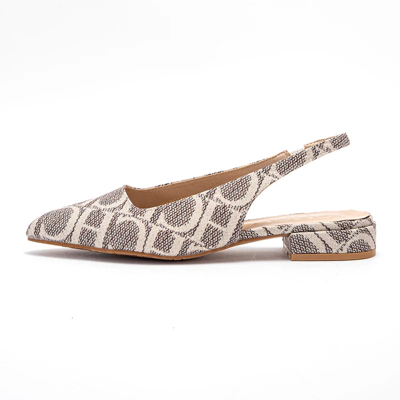 Summer Low Heel Ankle Strap Sandals Open Toe Luxury Travel Party Sandals Light Design New Women's Flat Bottom Sandals
