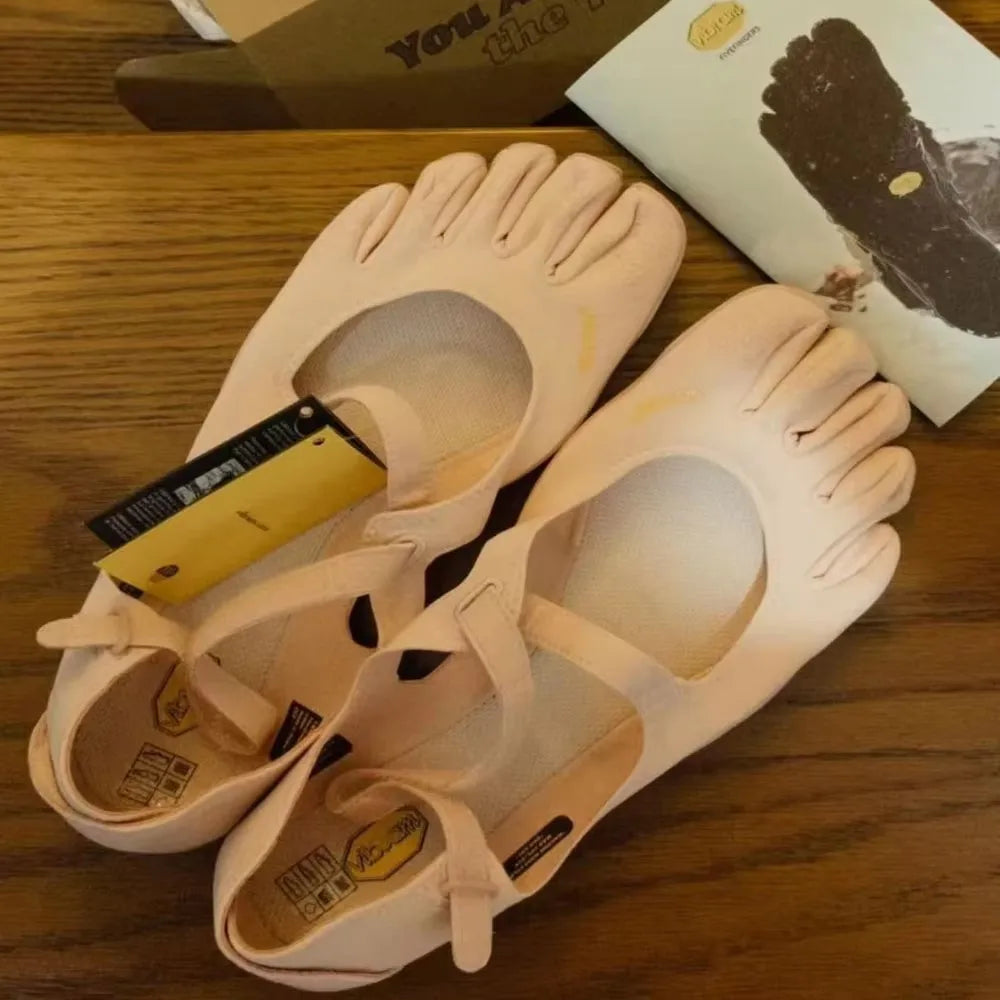 Breathable and quick-drying five-toed V-Soul sneakers are perfect for yoga, walking, and outdoor .