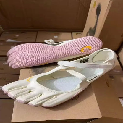 Breathable and quick-drying five-toed V-Soul sneakers are perfect for yoga, walking, and outdoor .