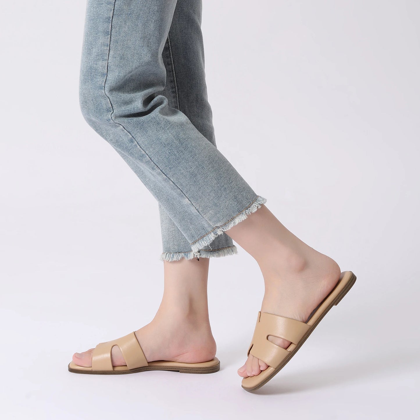 Women's Dressy Flat Sandals Comfortable Slip On Leather Slide Sandals