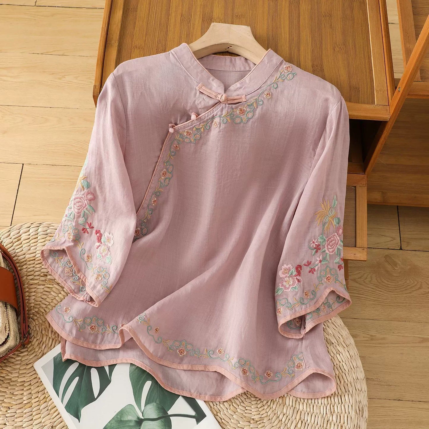 Casual Loose Blouse Shirt Women  Vintage Embroidery Woman Shirt
