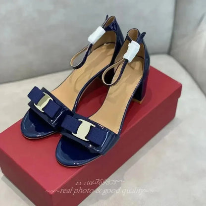 Summer leather sandals with thick heels