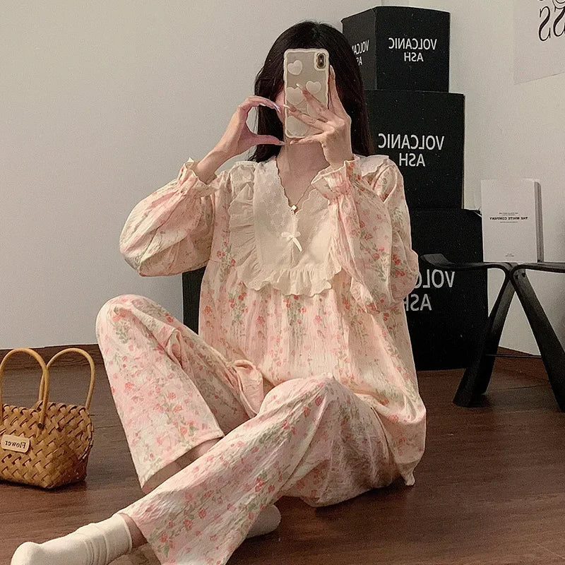 Women`s Lace Flower 2 Piece Pajamas Set V-neck Ruffled Nightwear Clothes