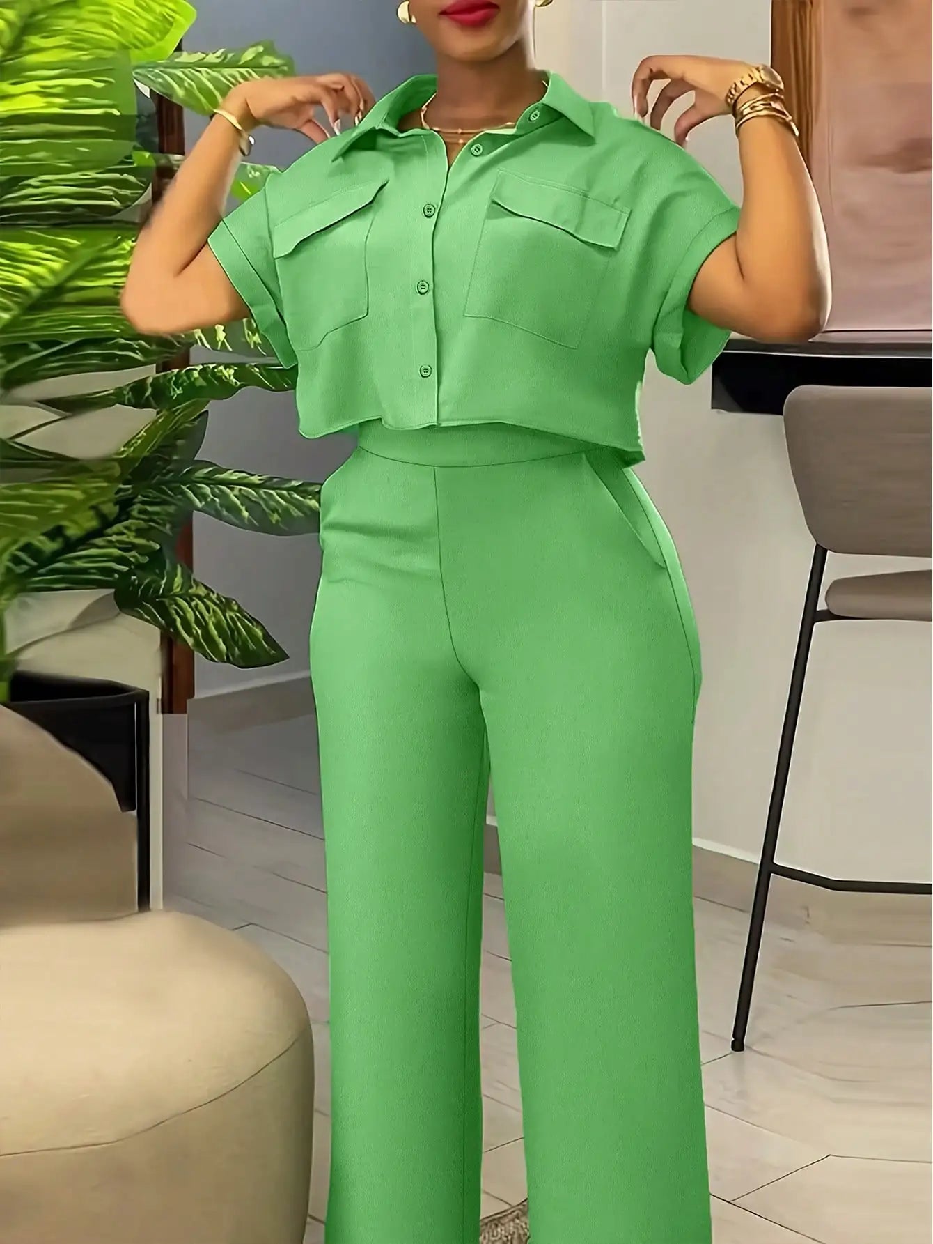 Women Green 2-Piece Short Sleeve Set Button-Up Top and Wide Leg Pants