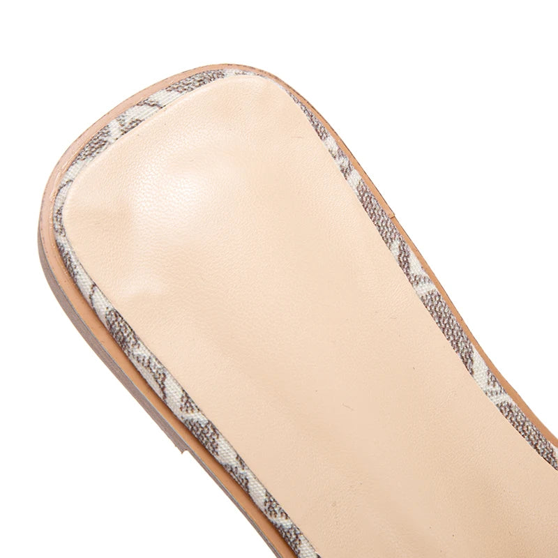 Classic Simple Design Wearable  Anti-slip Sole Letter Printed Slippers Seasonal  Summer Fashion Women's Sandals